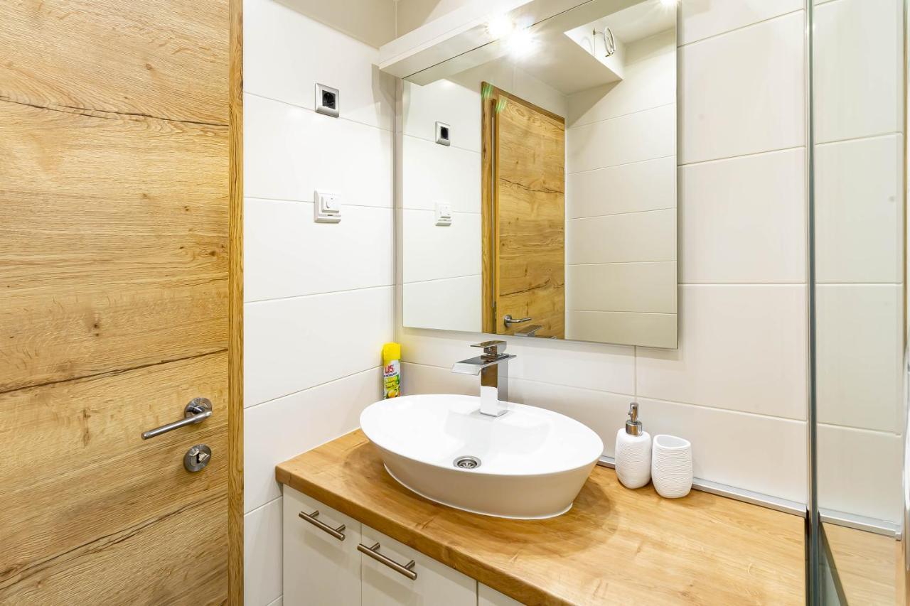 Apartments Marinici Rijeka - With Private Parking מראה חיצוני תמונה