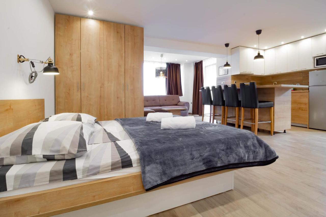 Apartments Marinici Rijeka - With Private Parking מראה חיצוני תמונה