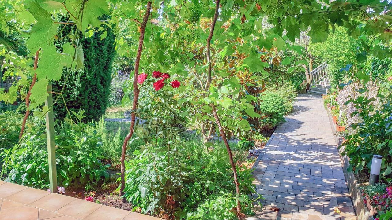 Apartments Marinici Rijeka - With Private Parking מראה חיצוני תמונה